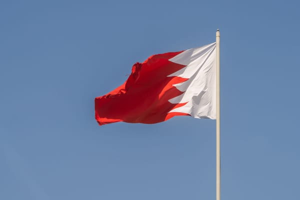Map-focused image illustrating Bahrain and Kuwait in the Persian Gulf after reported Iranian drone and missile attacks on Sunday.